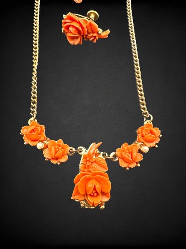 Antik Vintage Set geschnitzte Zelluloid Rose Halskette Schraube Ohrring Koralle Farbe - Bild 6 von 7