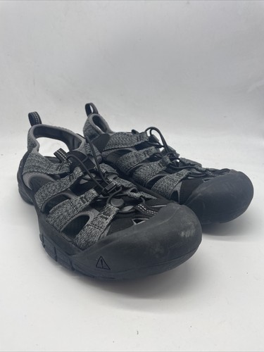 keen shoes size 15