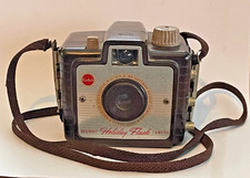 Vintage Kodak Brownie Holiday Flash Camera 127 Film Collectible No Flash