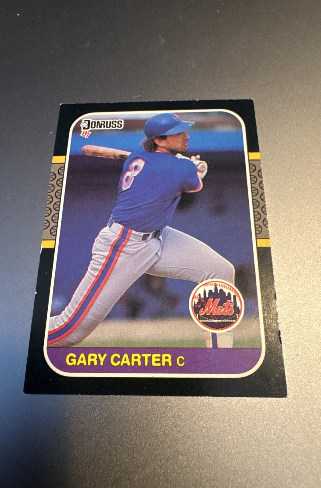 Gary Carter #69 (Baseball Cards 1987 Donruss) — is it worth grading?