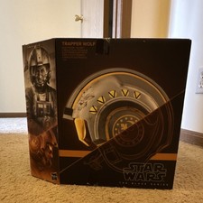 Hasbro Star Wars The Mandalorian Trapper Wolf Electronic Helmet Black Series