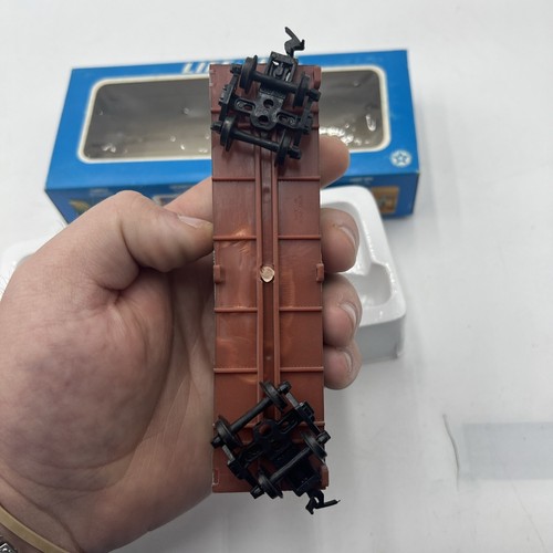 LIFE LIKE HO SCALE TUBORG BEER REEFER CAR IN BOX - Picture 11 of 13