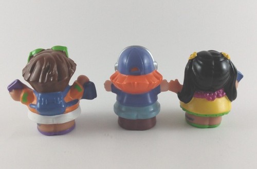 Fisher Price Little People 2008 Girl Pilot, Hawaiian Girl Tourist, Boy Tourist - Picture 2 of 4