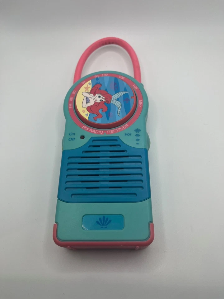 Receptor de rádio marítimo AM/FM vintage Disney Little Mermaid Ariel - Imagem 3 de 4