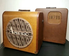 Vintage Ampro Stylist 16mm Film Projector With External Speaker - Excellent