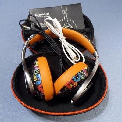 BLUEDIO A2 Doodle Bluetooth Headphones Complete w/case and cables