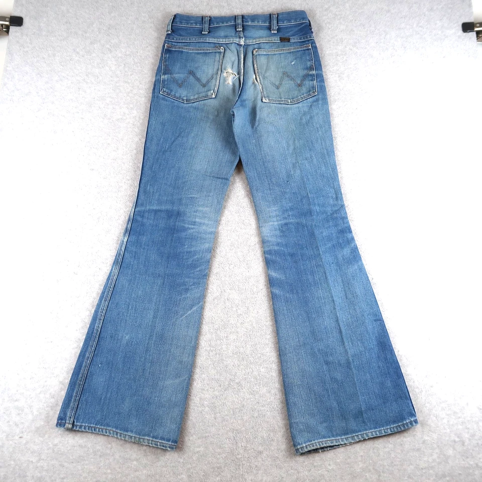 Jeans de mezclilla vintage años 70 Wrangler sin defectos para hombre 28x32 (27x30,5) acampanados 945Den Foto 2 de 4