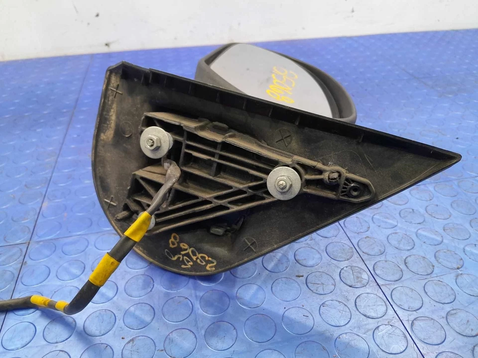 Espejo retrovisor eléctrico izquierdo del conductor moldeado negro OEM 07-13 Chevy Silverado 1500 Foto 4 de 4