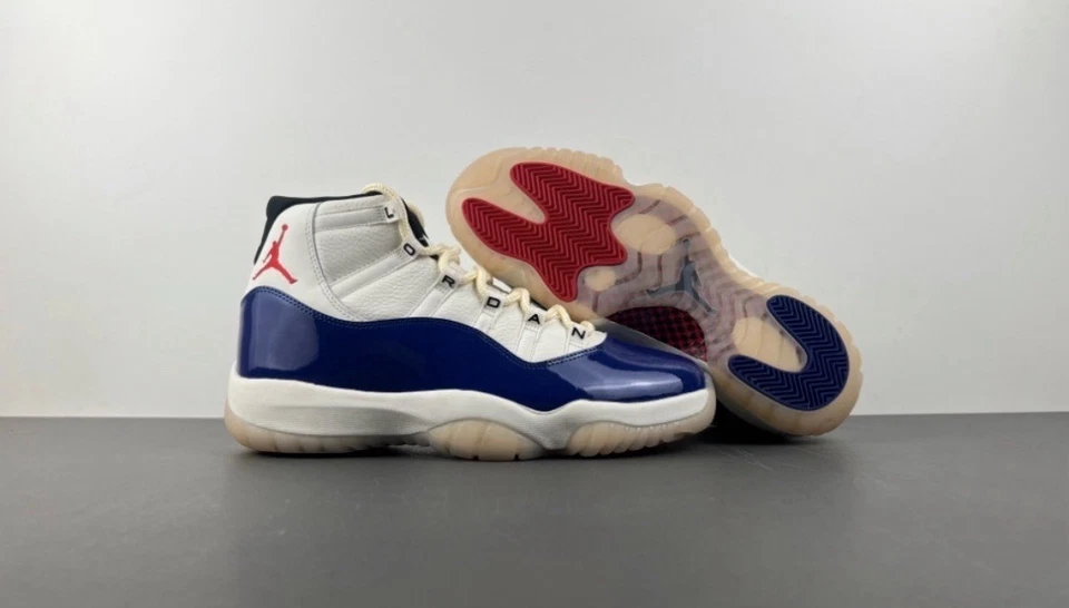 Air Jordan 11 Retro Rare Air Foto 2 de 2