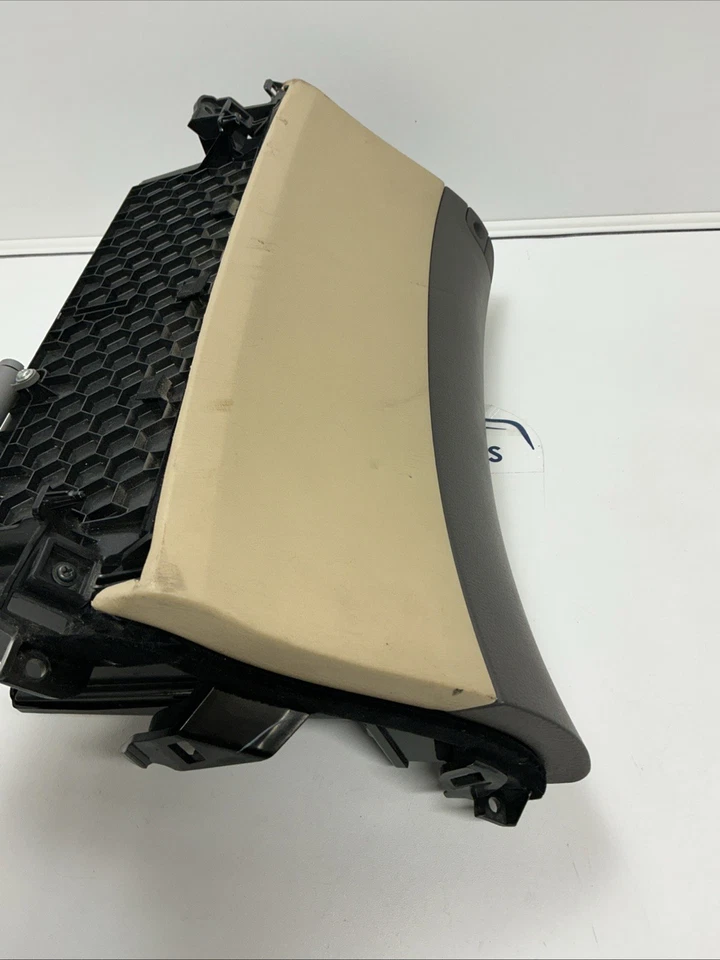 Guantera compartimento de almacenamiento Lexus GS350 GS430 GS460 2006-2011 55550-30361-C1 Foto 4 de 4