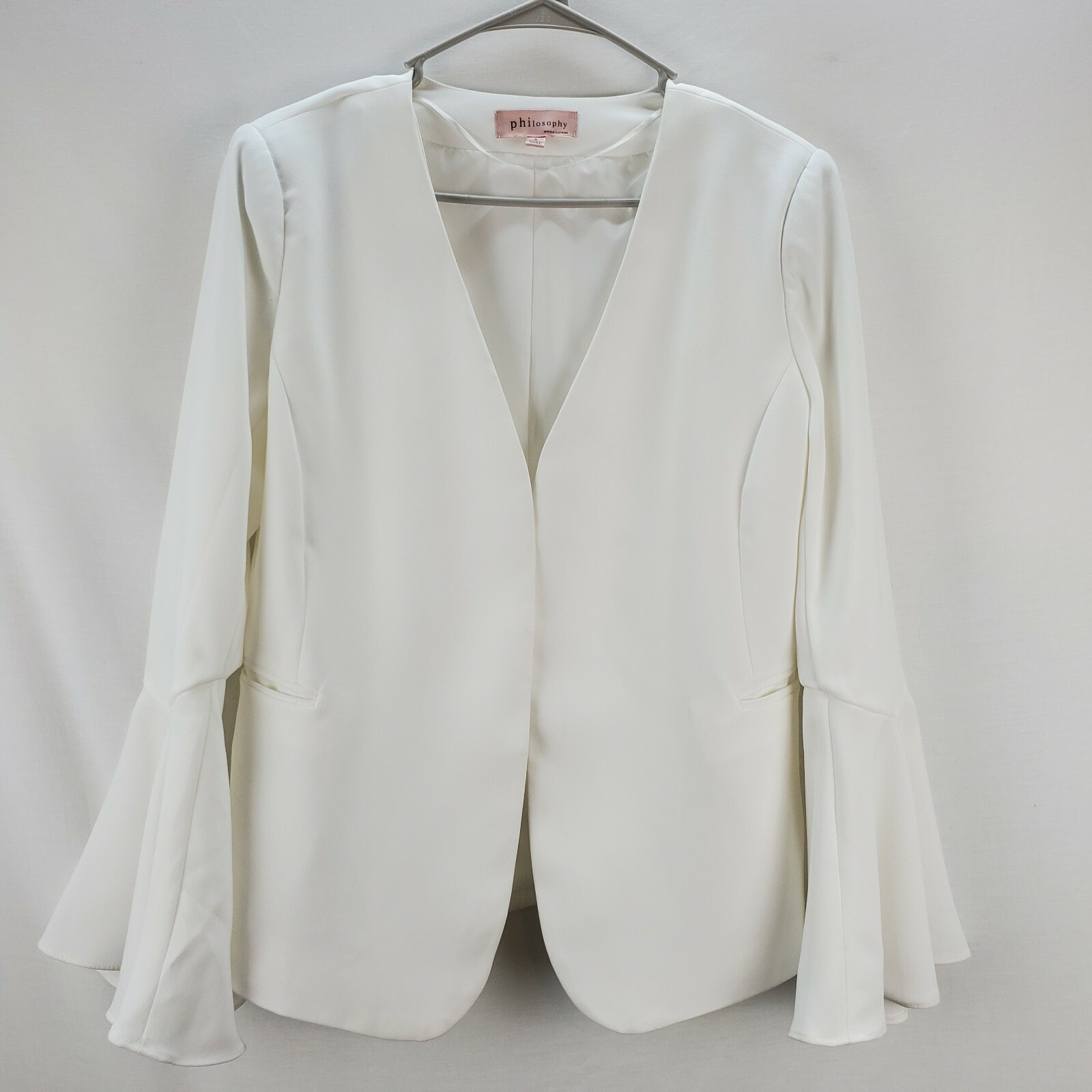Front Blazer With Flowy Arms 