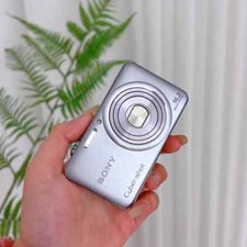 SONY Cyber-shot DSC-WX70 16.2MP Digital Camera English Language silver
