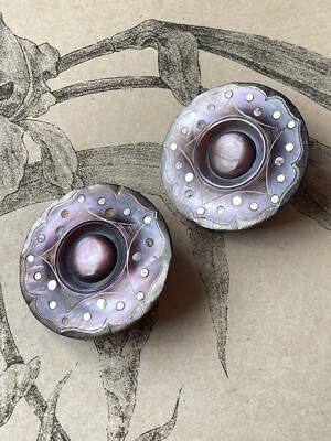 Boutons De Manchettes Vintage En Nacre Grise Gravée - Style Art Déco, Occasion