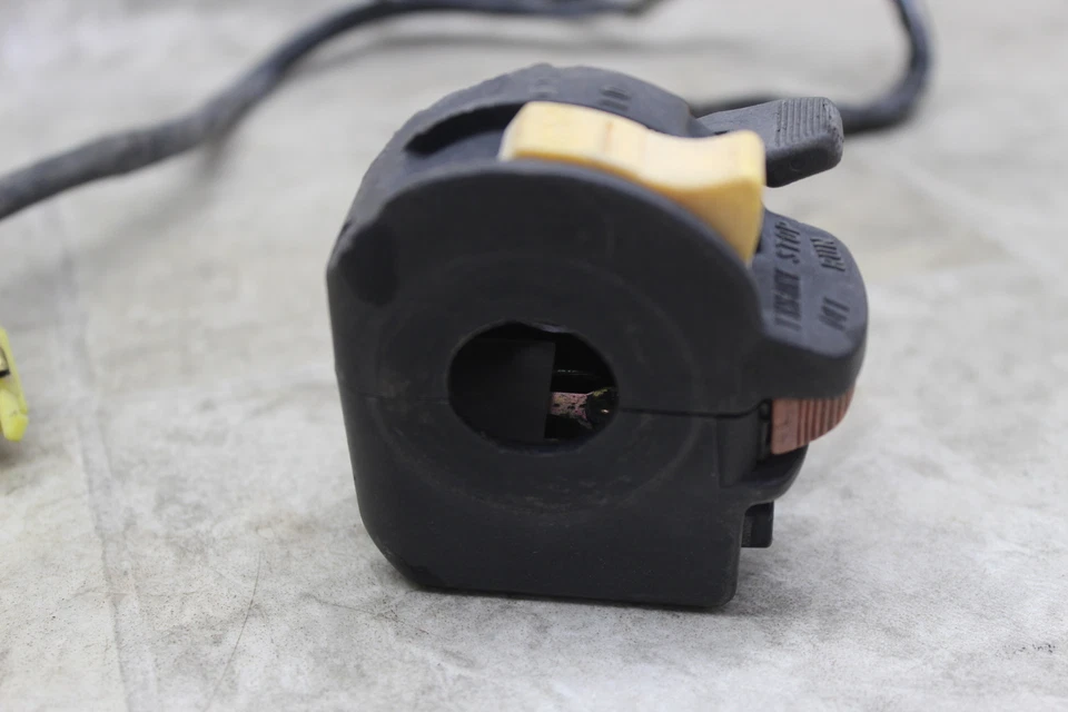 Interruptor de control manillar izquierdo 89-01 Suzuki Quadrunner LT 160 87-93 230 Foto 4 de 4