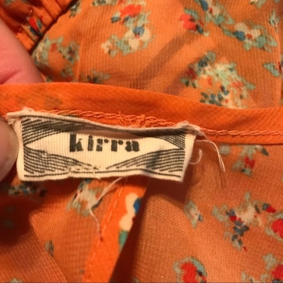 Blusa KIRRA Pequeña Naranja Floral En Niveles Camisola Correas de Espagueti En Capas Foto 4 de 4