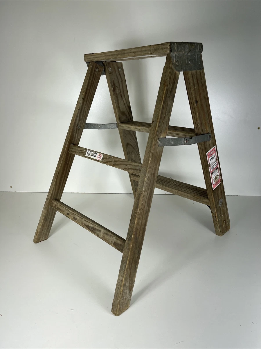 Werner W130 4 Wood 2 Foot Step Ladder Primitive Rustic Farmhouse Made in USA