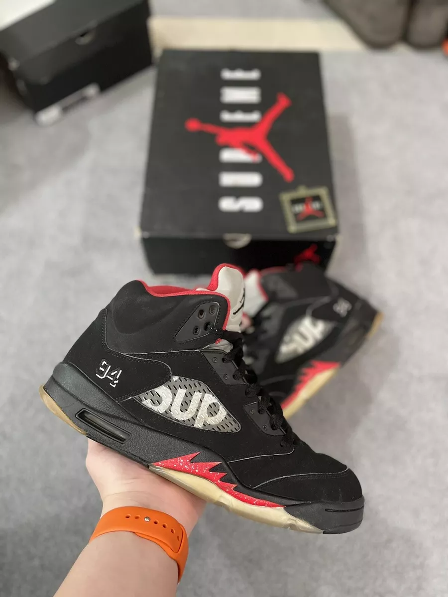 Size 11.5 - Jordan 5 Retro x Supreme Black 2015-Fast Shipping 886691325673