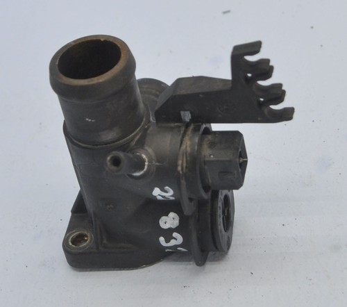 VW Golf 4 IV Cabrio 1E7 (98-02) 1,8 ANN 55KW Kühl Wasser Flansch #22832-B52