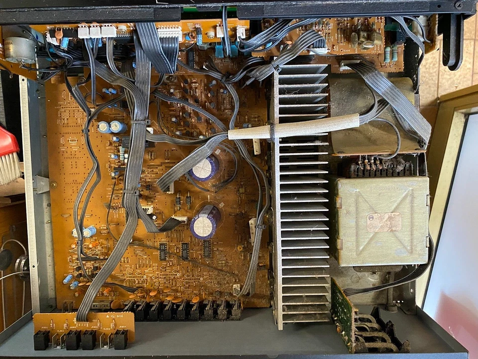 TEAC A-X 800 DC amplificatore 100+100 Watt - Immagine 3 di 3