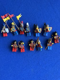 LEGO 6080 King&rsquo;s Castle (1984) &ndash; Complete w/ Minifigs & Instructions