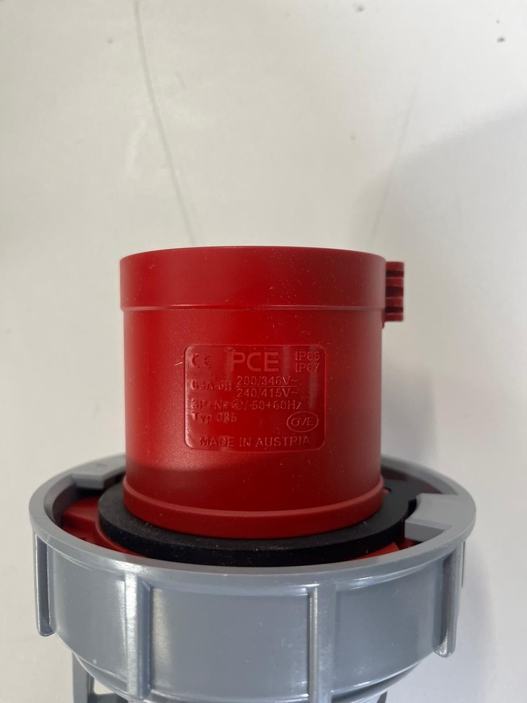 Stecker 63A 5p 6h IP67 TWIST Plug 63A 5P 6h IP67 TWIST