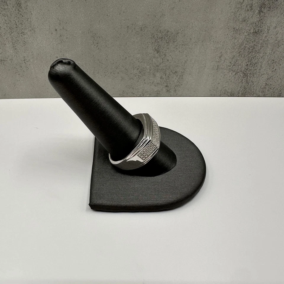 Gents Diamond Ring in Sterling Silver – 0.10ctw, Size 10.5, New - Image 3 of 4