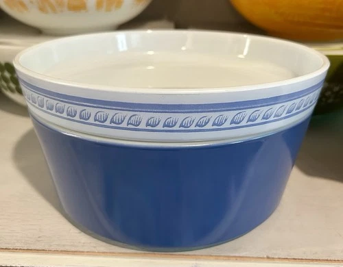 PYREX  Brittany Blue 485 Casserole & 486 Tart Pan/Lid Set Vintage