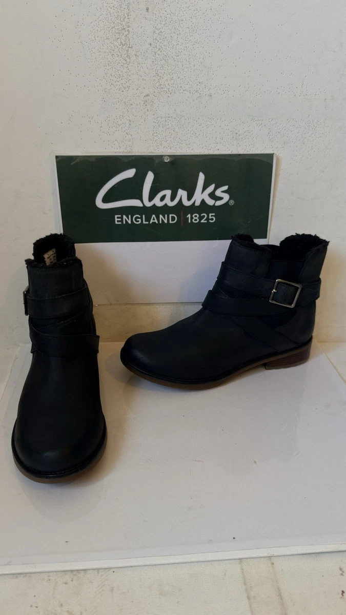 Bottes Hiver Clarks Femme Noir Cuir - Taille UK 6 (EU 39.5), Cheville, Talon 7cm, Occasion Très Bon état