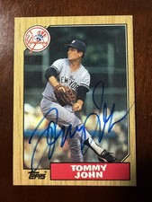 1987 Topps Autograph Auto Set Break Tommy John #236