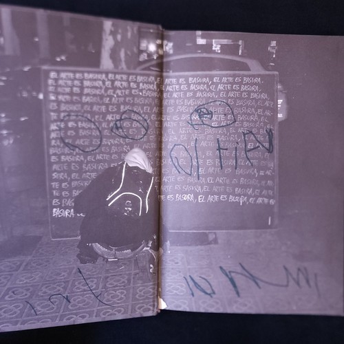Art is Trash By Francisco De Pajaro and Tommy Blaquiere Hardcover English Book - Picture 5 of 8