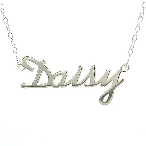 Daisy Name Plate Necklace Pendent 