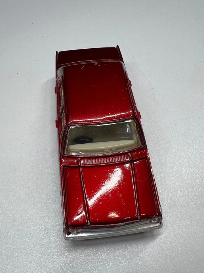 Dinky Toys 151 Vauxhall Victory 101 Burgandy All Original - Image 2 of 4