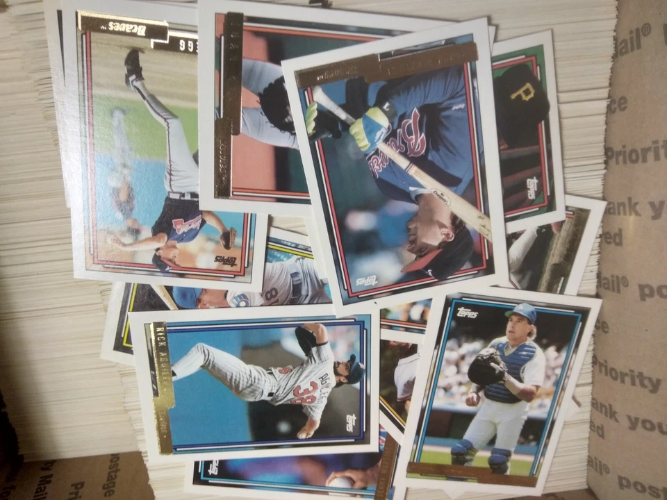 Topps Gold & Gold Winners 1992 y 1993 oro tarifa plana media caja de 1500+ tarjetas Foto 3 de 3