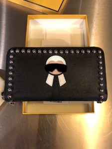 fendi zipper wallet