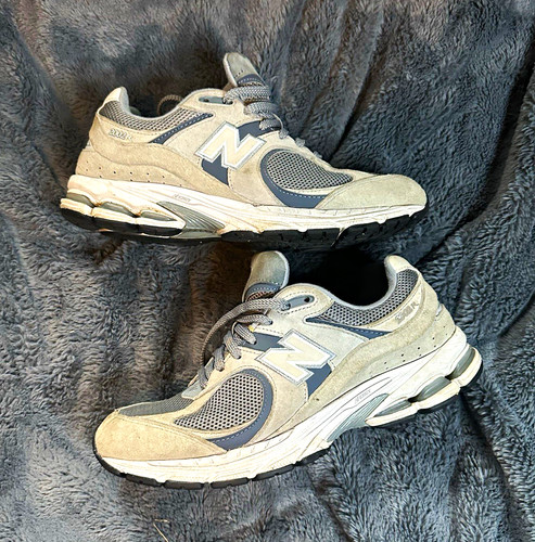 New Balance 2002R Steel Orca Gray Suede Low Top Lace Up Sneakers M2002RST