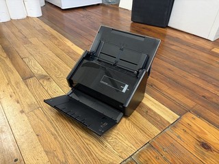 Fujitsu ScanSnap iX500 Desktop Wireless Scanner For Mac PC with AC Adapter