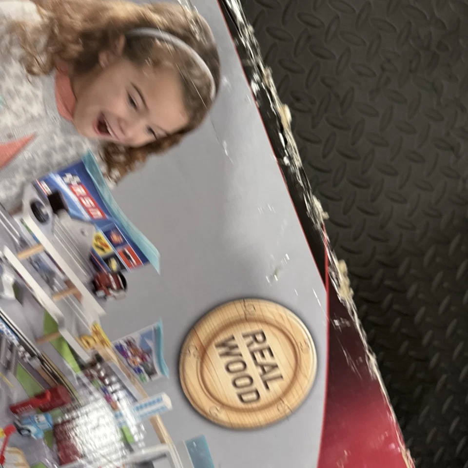 KID KRAFT CARS 3 FLORIDA INTERNATIONAL RACEWAY Disney Pixar NEW DAMAGED BOX Wood - Image 4 of 4