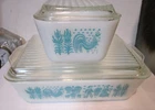 PYREX REFRIGERATOR DISHES WITH LIDS BUTTER PRINT