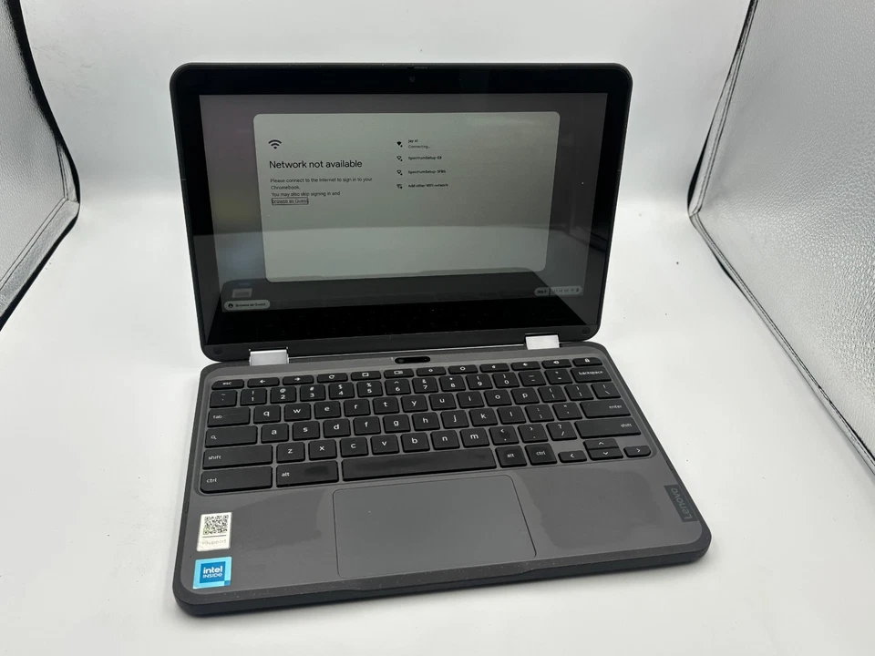 Lenovo Chromebook 500e Gen 3 11.6" Touchscreen 8GB / 64GB - 2 in 1 tablet A GRD - Image 4 of 4