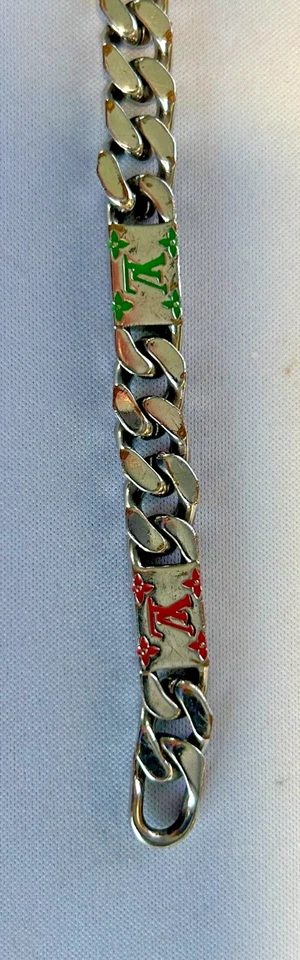 Pulsera Louis Vuitton para hombre Foto 4 de 4