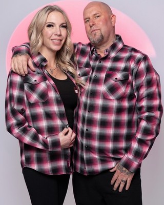   Dixxon Flannel Co.   - MEN's XL -  ''CORAZON''  VALENTINES  - (SOLD OUT) *NIP*