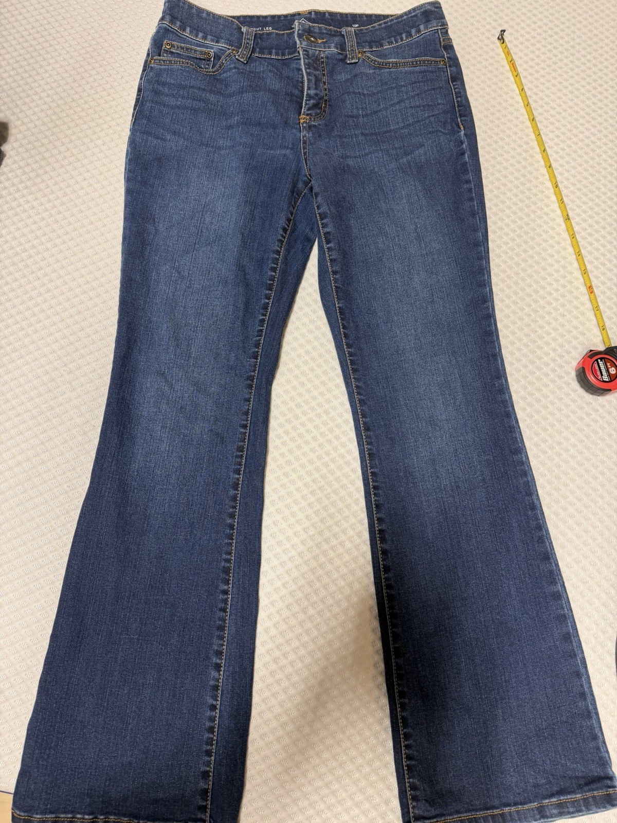 St. John’s Bay Bootcut Jeans Women’s 10P Petite Medium Wash Stretch Denim