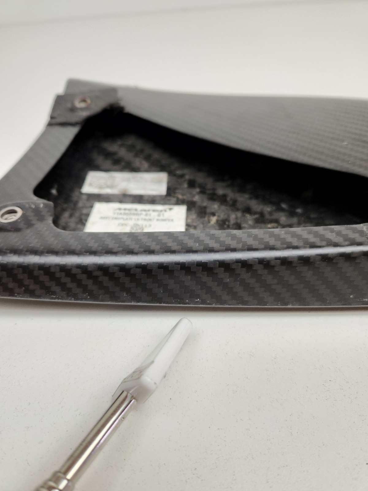 2015-2017 MCLAREN 675LT FRONT LEFT SIDE BUMPER SPLITTER TRIM COVER MOULDING 