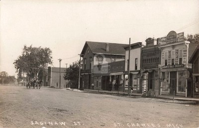 Street View Saginaw St., St. Charles MI Michigan #1 RPPC Photo Postcard COPY