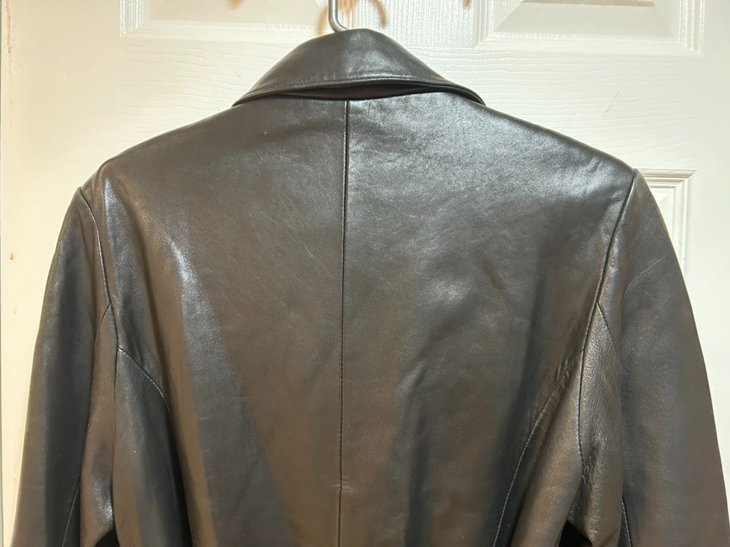 Relativity size small black button down collared … - image 8