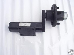 2-250-Torsion-1-2-axle-500-5-lug-Motorcycle-Trailer-Camper-Half-Axel-Trike