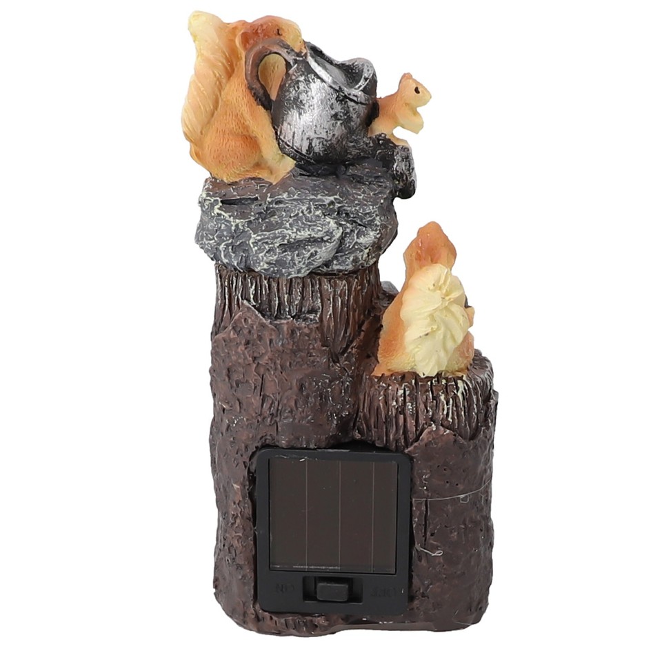 Resin LED Light Squirrel Sculpture Garden Patio decor Outdoor Ornament