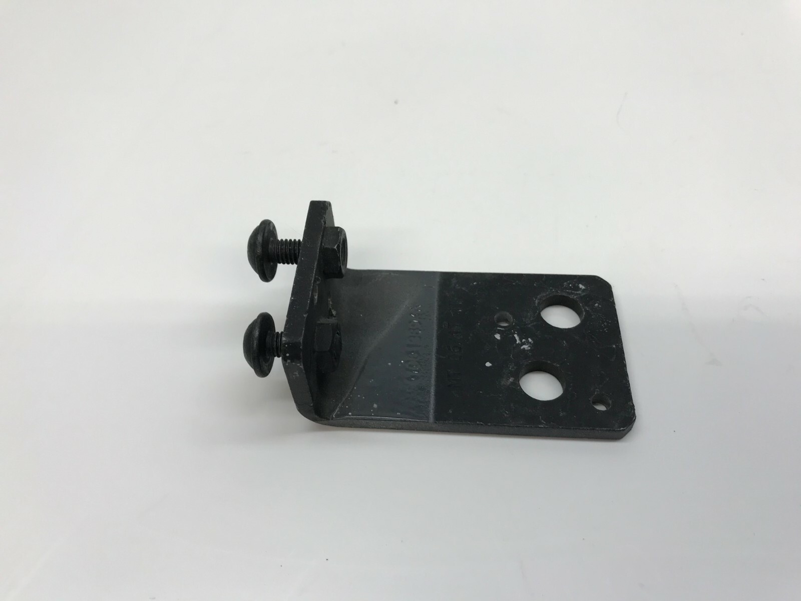 LAMBORGHINI AVENTADOR PASSENGER RIGHT RH BAT WING HINGE BRACKET OEM 470813894A