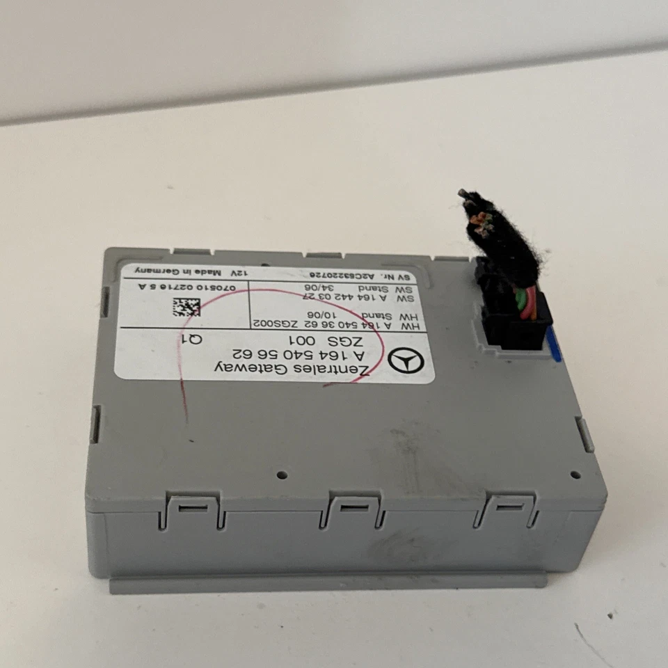 Mercedes Benz ML320 2008 módulo de control de puerta de enlace OEM A1645405662 Foto 3 de 4