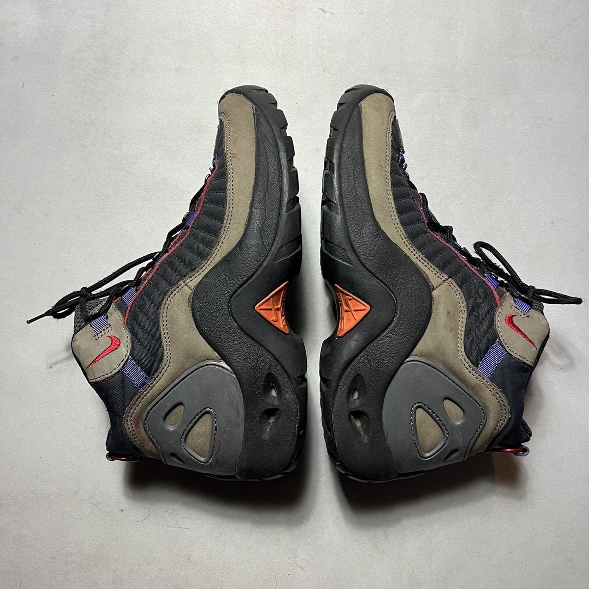 Vintage 1996 Nike Air 150 Approach ACG Trail Hiking Boots Sneakers